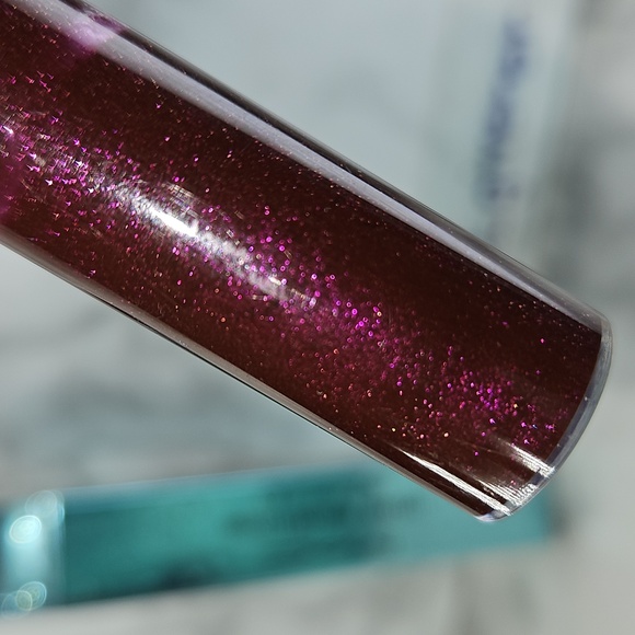 LNIB MAC MODERN LURE ALLURING AQUATIC LIPGLASS ORIGINAL FORMULA LARGER SIZE! - Picture 5 of 16